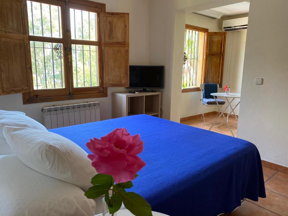 Hostal Moscatel Malaga Bagian luar foto