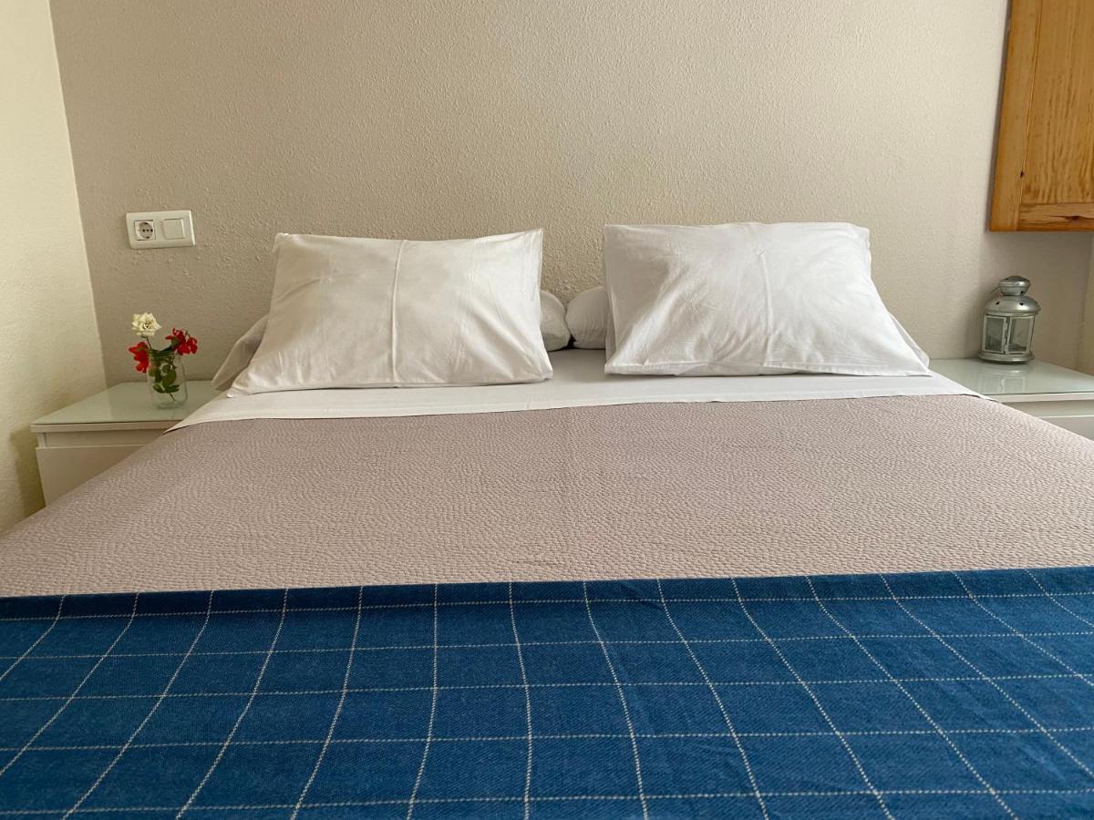 Hostal Moscatel Malaga Bagian luar foto