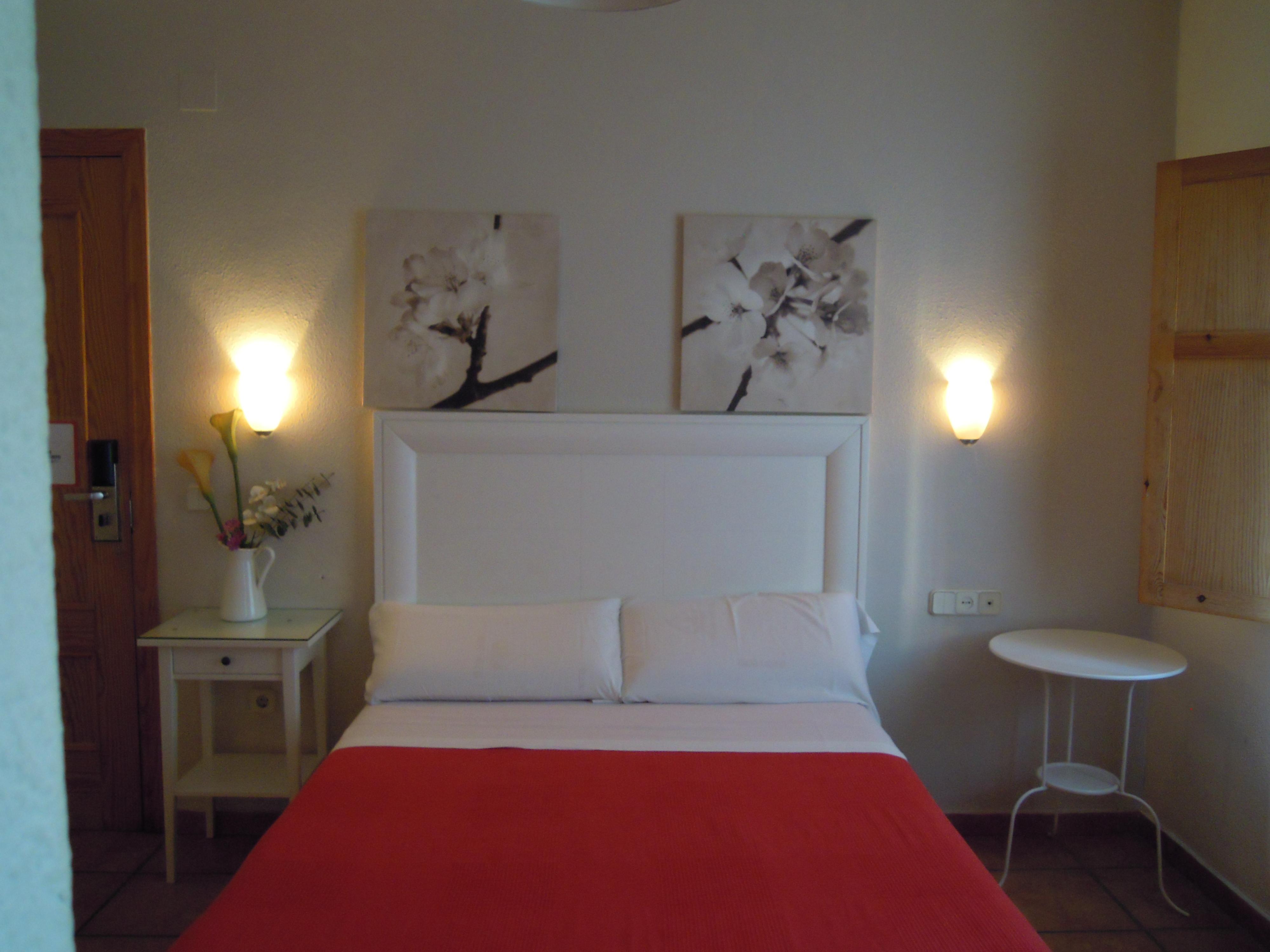 Hostal Moscatel Malaga Bagian luar foto