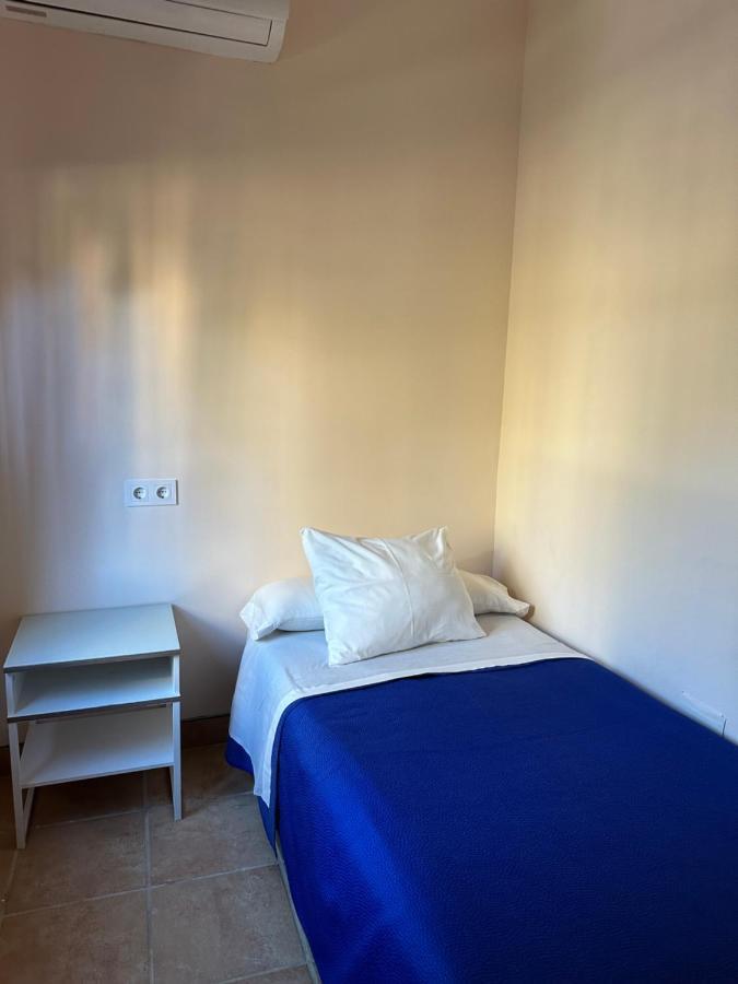 Hostal Moscatel Malaga Bagian luar foto